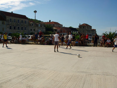 zlarin050806_22.jpg
